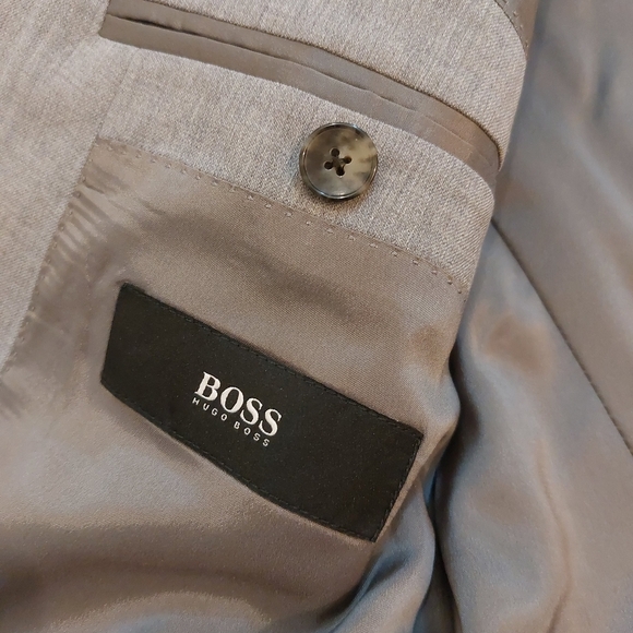 Hugo boss wool blazer size 38S - Picture 7 of 11